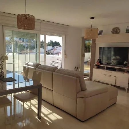 Atico Marbella- Nueva Andalucia Apartment